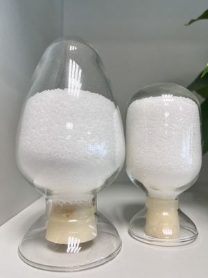 Anionisch polyacrylamide APAM Chemische formule Flocculant gebruikt bij de exploitatie van olievelden